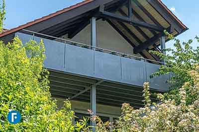 images/hover/balkon-02-referenzen-schlosserei-fetzer.jpg#joomlaImage://local-images/hover/balkon-02-referenzen-schlosserei-fetzer.jpg?width=400&height=266